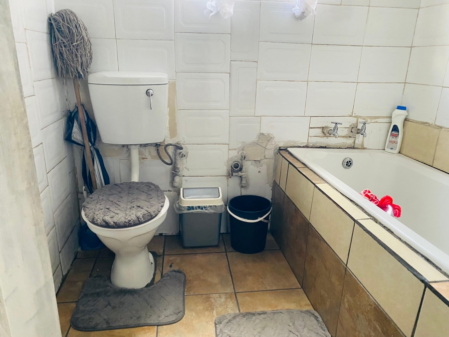 3 Bedroom Property for Sale in Zamdela Free State